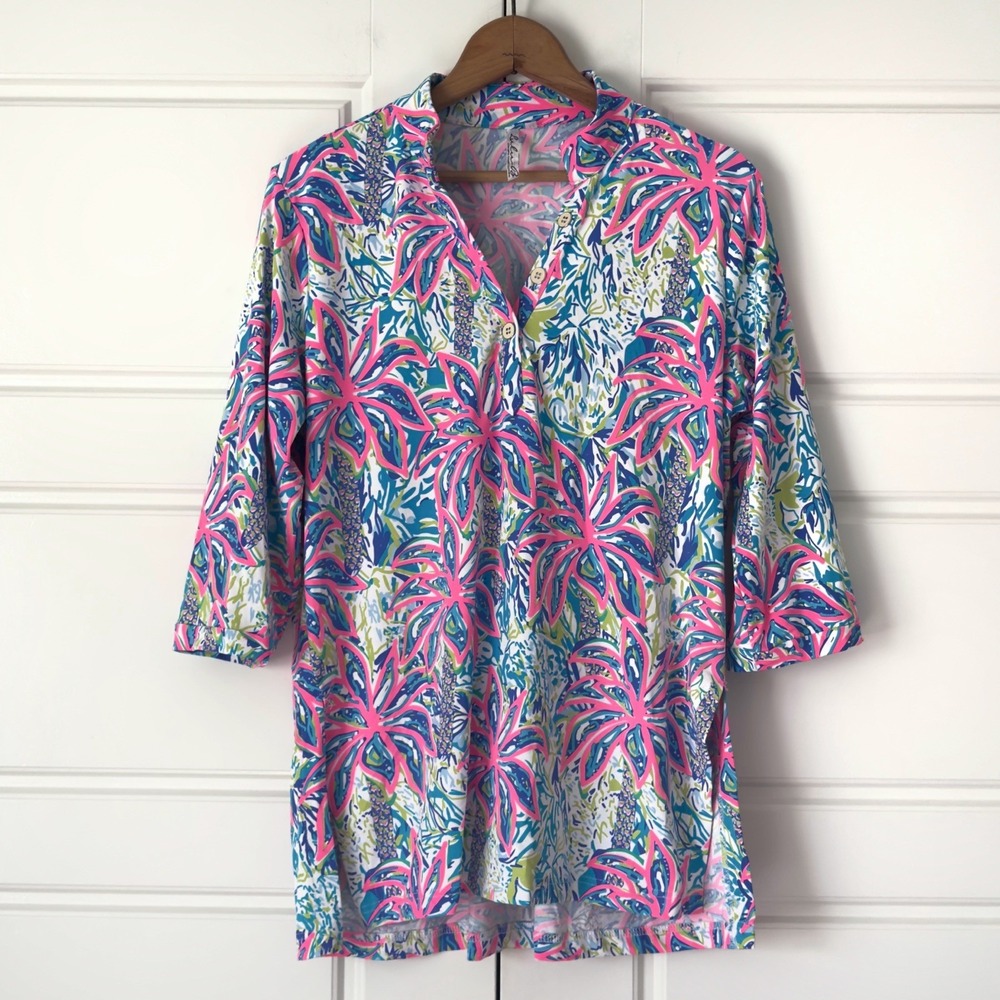 Lulu B Tropical Floral Tunic Top M Blue Pink Beach Resortwear Palm Trees Stretch